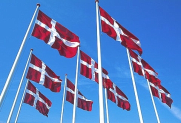 Dannebrogsflag_web.JPG